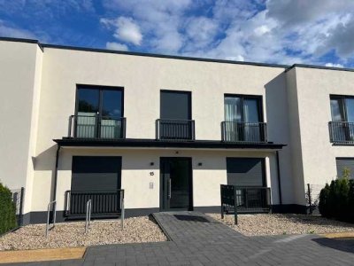 Moderne Zweizimmerwohnung mit Terrasse, Garten und Keller