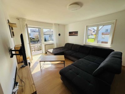 Vollständig renovierte Wohnung mit zweieinhalb Zimmern und Balkon in Jettingen-Scheppach
