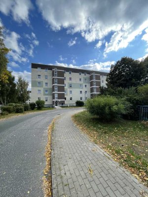 Renovierte 3-Raumwohnung im 4.OG mit Fahrstuhl
