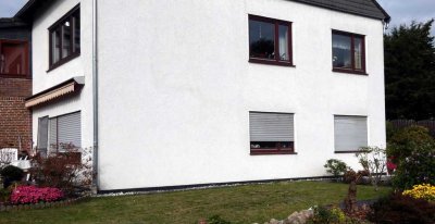 Sanierte 2-Zimmer-EG-Wohnung mit Terrasse in Bremen