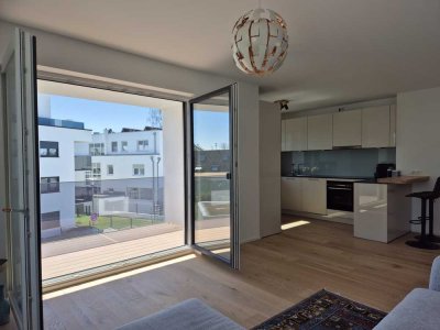 Lichtdurchflutetes Juwel: Moderne 3-Zimmer-Wohnung mit gehobener Ausstattung