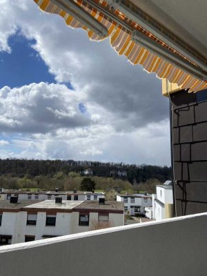Helle 3-Zimmer-Wohnung mit Balkon & Stellplatz - ideal für Anleger oder Selbstnutzer