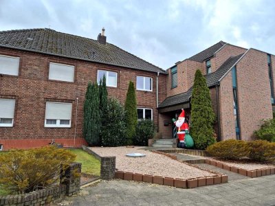 Schönes teilsaniertes Reihenmittelhaus mit ca. 127m² Wohnfläche und Garten...
