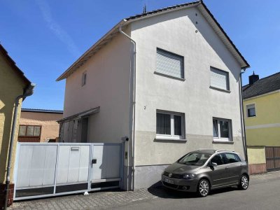 Einfamilienhaus mit 7 Zimmern in zentraler Lage von Kirrlach