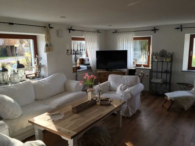 Idyllisch gelegen, 6-Zimmer-Maisonette-Wohnung in Leutkirch im Allgäu