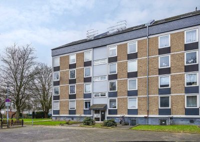 Freundliche 4-Zimmer-Dachgeschosswohnung mit EBK in Mönchengladbach