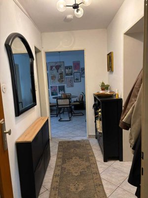 Helle 3-Zimmer Wohnung mit Balkon in Mannheim-Lindenhof