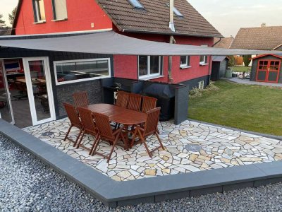 Einfamiliehaus mit Souterrainwohnung zu verkaufen