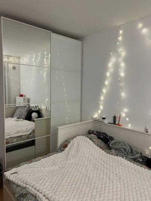 Studio long term available from 1 June mit Balkon München