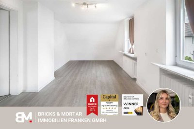 Viel Platz auf einer Ebene: 4-Zimmerwohnung mit Kamin und großer Einbauküche in Pyrbaum