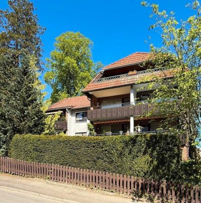 Möblierte  2-Zimmer-Wohnung mit Balkon , zentrumsnah