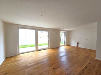 Neubauwohnung auf zwei Ebenen mit großen Räumen