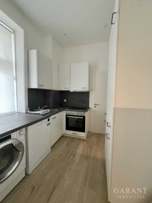 Möblierte 1 Zimmer-Hochparterre-Wohnung mit Altbauflair