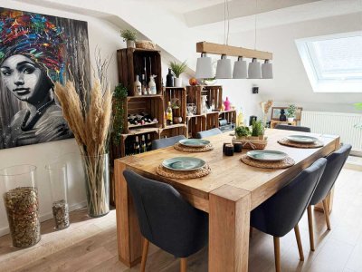 Helle & Moderne Klimatisierte 4,5 Zimmer Maisonette Wohnung mit Dachterrasse und vielen extras