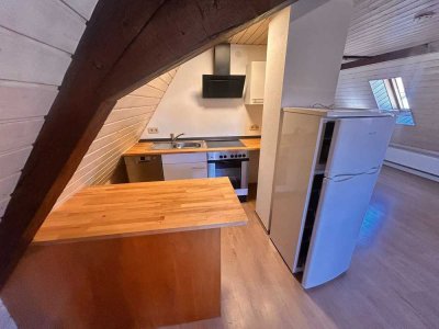 Freundliche 2-Zimmer-Wohnung mit Einbauküche neu renoviert in Zeutern