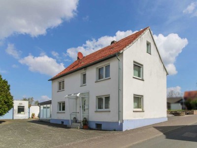Provisionsfrei: Einfamilienhaus mit Ausbaupotenzial in ruhiger Lage