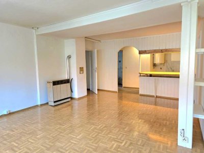 *TOP LAGE* Ruhige Single/Pärchenwhg 3 ZKB ca. 72qm direkt im historischen Zentrum KF Altstadt