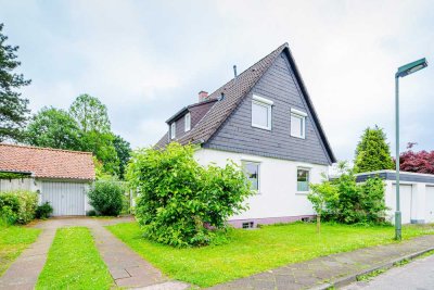 Freistehendes Einfamilienhaus mit großzügigem Garten im Herzen von Urdenbach - provisionsfrei