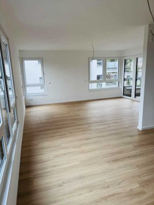 Hochwertige 2,5-Zimmer-Wohnung mit Balkon - Erstbezug im energieeffizienten Neubau *barrierefrei*