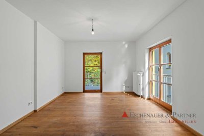 Attraktive 4-Zimmer-Eigentumswohnung mit großem Balkon, in ruhiger Wohnlage und idyllischem Ausblick