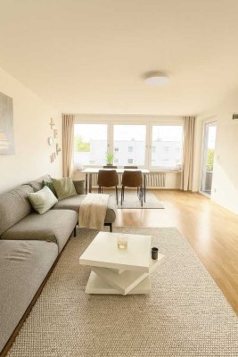 Erstbezug – möblierte 4-Zimmer-Wohnung mit Balkon & Stellplatz, WLAN inkl., sofort beziehbar