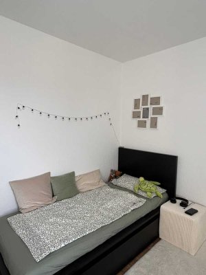 Charmante 1-Zimmer-Wohnung in der Richard-Schirmann-Straße – Möbliert & Renoviert