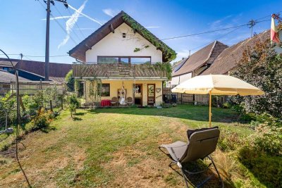 Charmantes 2 Familienhaus in ruhiger Lage in Steinen-Schlächtenhaus!