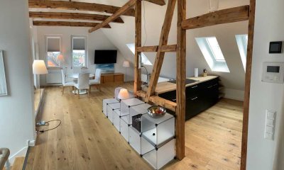 Ab September 2025: Stilvolles Wohn-Loft mit Balkon - ideal für 1 bis 2 Personen