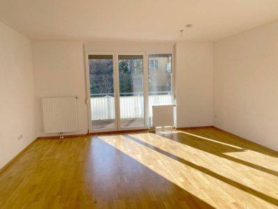 Neubauwohnung mit großzügiger Loggia u. Garagenplatz