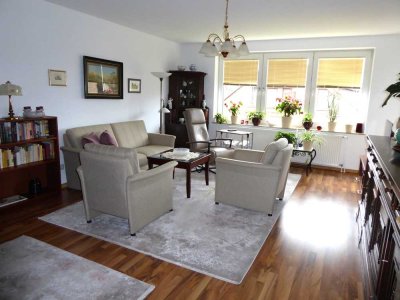 Kapitalanleger gesucht - Ihr Mieter ist schon da! 
Berenbostel, 4-Zi-ETW, 1. OG, Tageslichtbad, Gä-