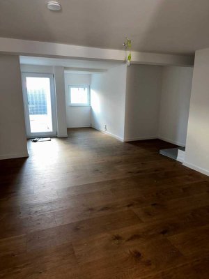 Moderne und renovierte Mietwohnung in Krefeld Uerdingen