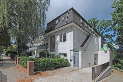 Traumhafte Maisonette-Wohnung inkl. Stellplatz am Alsterlauf in HH-Ohlsdorf, courtagefrei!