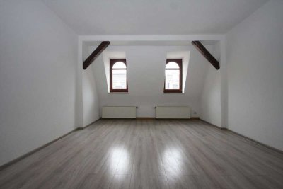 Renovierte 3 Raum Dachgeschosswohnung in der Görlitzer Südstadt!