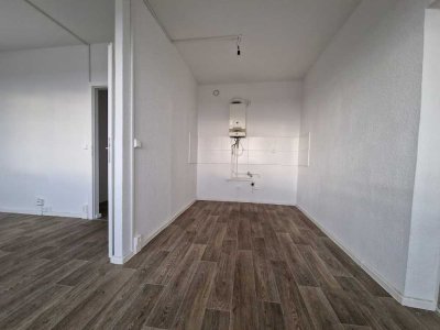 Wintertraum für Familien: Hochhauswohnung mit 2 Balkonen und moderner Küche !