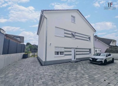 ***Neuwertige EG-Whg mit eigenem Garten***