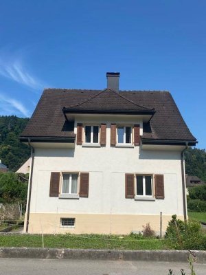 Solides Haus mit Charme &amp; Potenzial