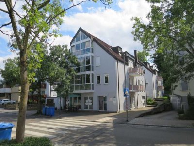 Lichtdurchflutete 3 Zimmerwohnung im Zentrum