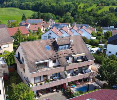 *RESERVIERT* Ihr neues Zuhause : 3 Zimmer Wohnung mit Galerie, loftartiges Wohnen mit viel Potenzial