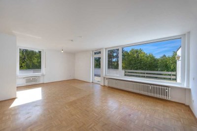 BEZUGSFREIE 3-ZI.-WOHNUNG MIT UMLAUFENDER DACHTERRASSE IN GRÄFELFING