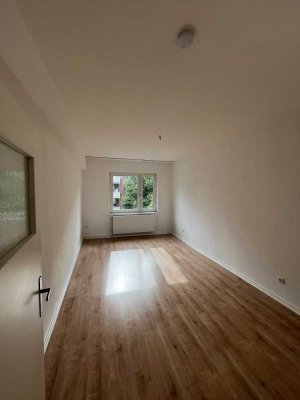 Helle 2-Zimmer Wohnung in MFH - in direkter Nähe zur HHU