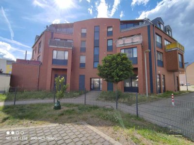 Gemütliche 2-Raum Dachgeschosswohnung mit Einbauküche