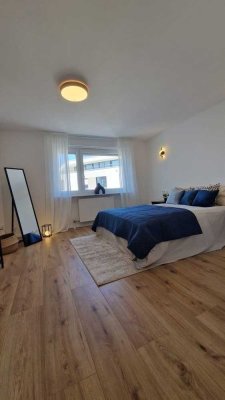 Freie 2 Zimmer Wohnung
