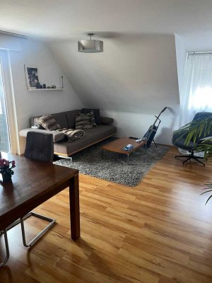 Wunderschöne 3 Zimmer Wohnung mit Balkon in der Ludwigsburger Weststadt