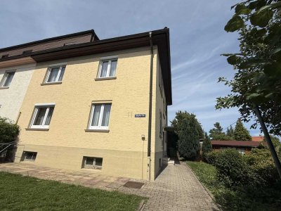 Zeitloses Anlageobjekt: Mehrfamilienhaus mit vier Wohneinheiten