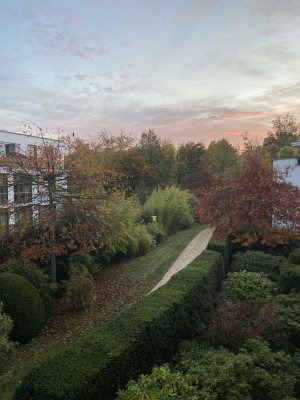 Exklusives Wohnen in Othmarschen: Maisonette-Traum mit Parkzugang