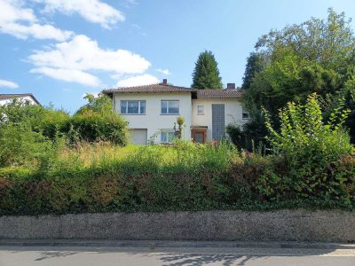 Preiswertes 6-Raum-Einfamilienhaus in Fritzlar / Ungedanken