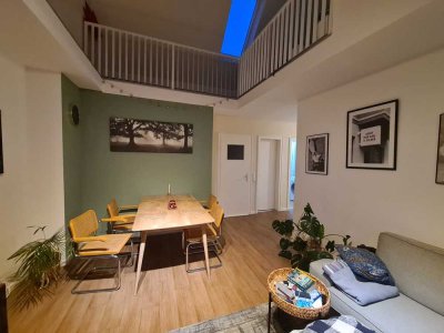 ausgefallene Wohnung mit Galerie ab 01.02.25
