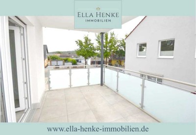 Traumhafte, exklusive Neubau-Wohnung mit hochwertiger Ausstattung + neuer Einbauküche - Erstbezug.