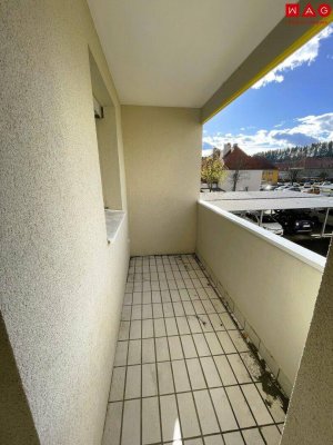 Freundliche Familienwohnung mit Loggia in schöner Lage!