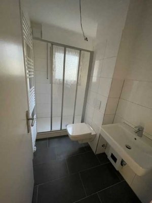 Wuppertal-Elberfeld! Renovierte 1 Zimmer-Wohnung mit Balkon